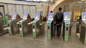 Чем можно оплатить проезд в автобусе в Аптека Озерки
